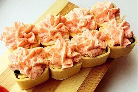 Ролл тортилья с угрем