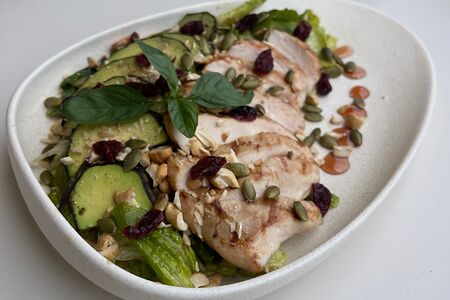 Салат Пхукет