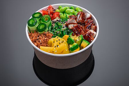 Поке с угрем