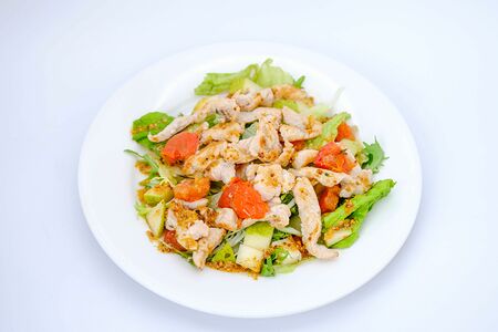 Теплый салат с индейкой