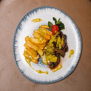 Стейк Де-Парис Бон-Филе (Cafe De Paris Bonfile)