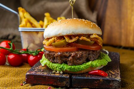 Бургер острый