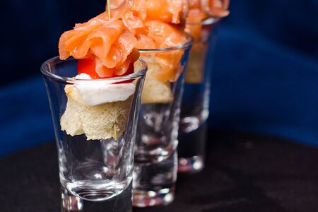 Тапас с лососем