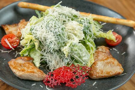 Цезарь с курицей