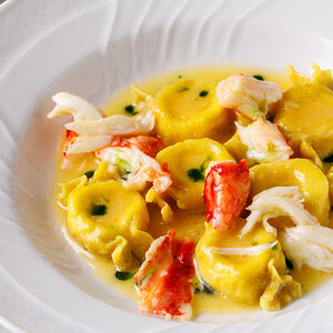 Карамелле с крабом и маскарпоне