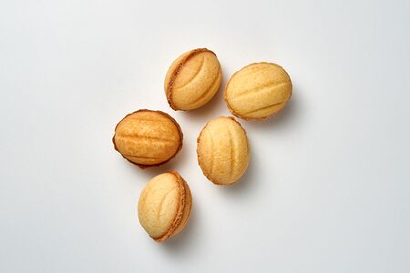 Орешки со сгущенкой