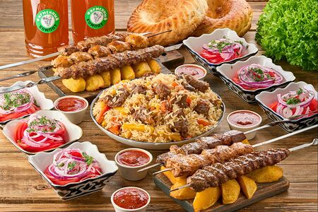 Ханский стол Халяль