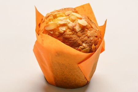 Маффин с лимонной начинкой