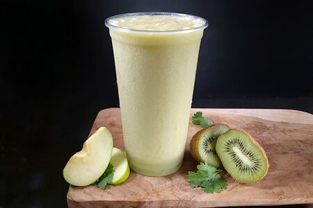 Смузи из сельдерея с киви