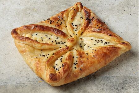 Хачапури с грузинскими сырами