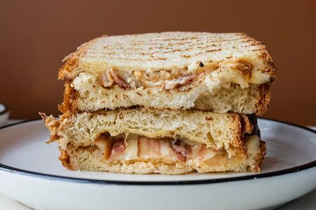 Сэндвич с беконом