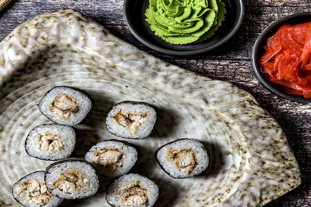 Мак с угрем