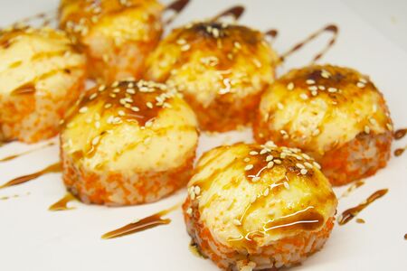 Запечённая Калифорния тобико