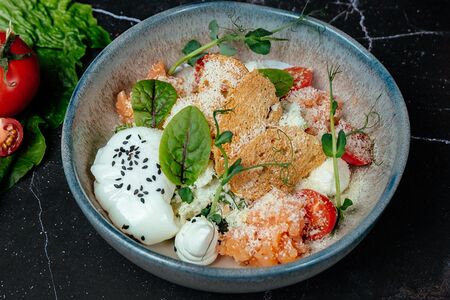 Цезарь с тартаром из сёмги