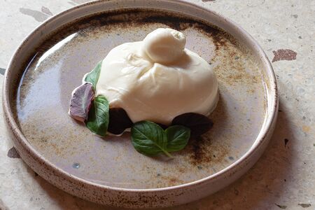 Буратта Классическая