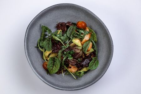 Салат с креветками