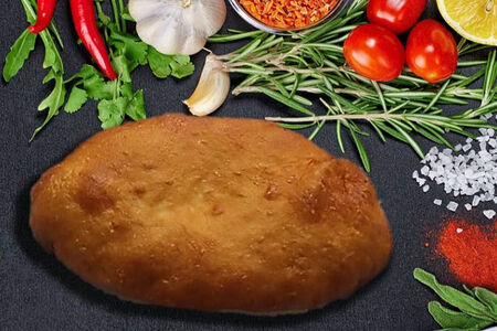 Пирожок жареный с капустой