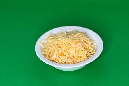 Салат весенний (витаминный)