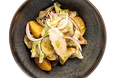 Салат с курицей