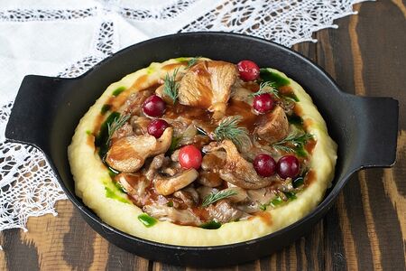 Говядина по-строгановски