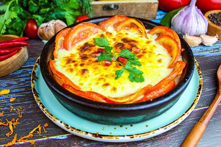 Жареный сулугуни на кеци