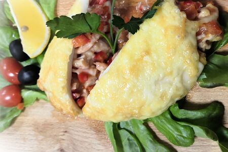 Кальмар фаршированный