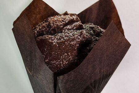 Маффин с нежным творожным сыром и натуральной вишней Новинка