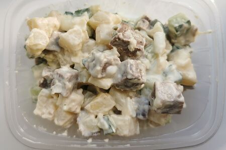 Салат мясной