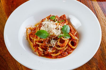 Спагетти болоньезе
