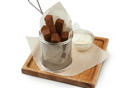 Гренки чесночные