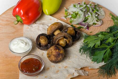 Грибы на мангале