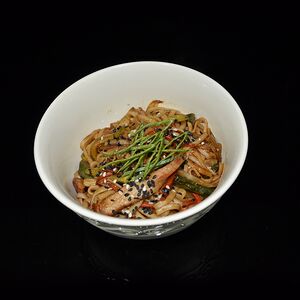 Wok с курицей