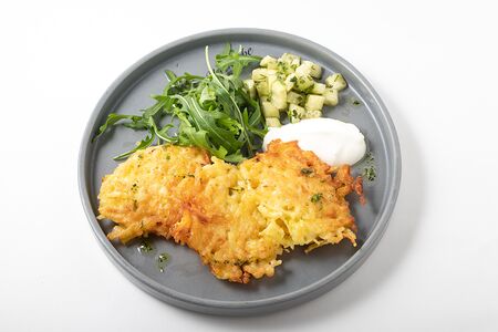 Драники со сметаной