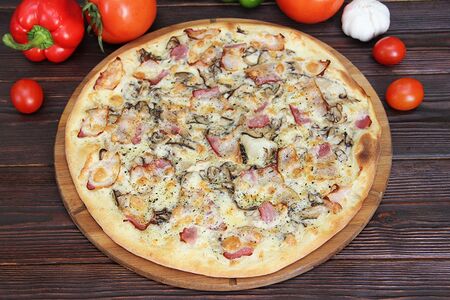 Пицца Карбонара средняя