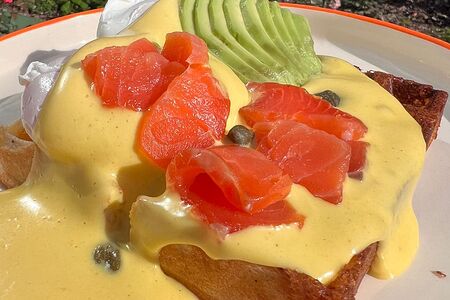 Бенедикт Маринский на бриошь