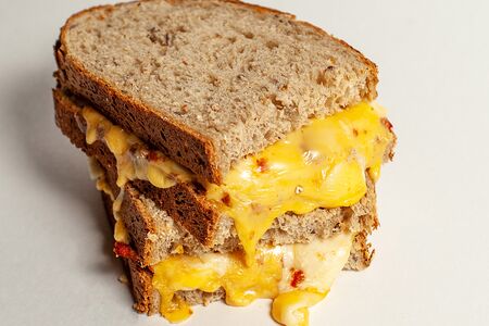 Фирменный сэндвич Tōsty