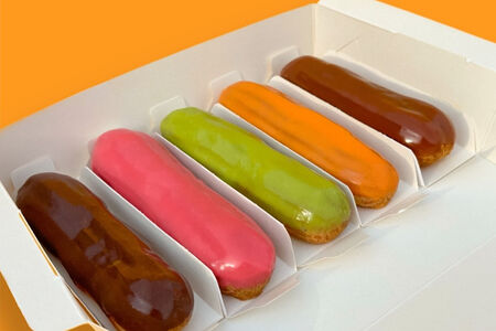 Набор эклеров с заварным кремом