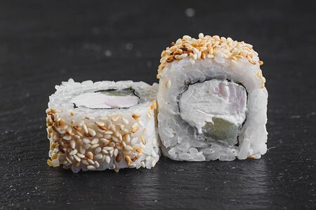 Ролл Сливочный с курицей и ананасом