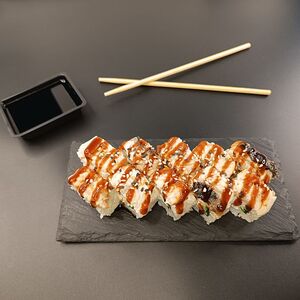 Золотой дракон