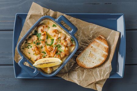 Креветки тигровые в сливочном соусе