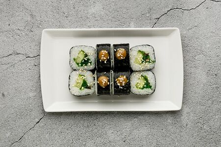 Ролл Чука Маки