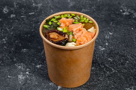 Мисо суп с лососем