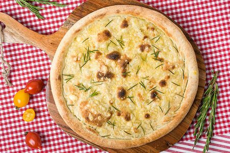 Фокачча с розмарином