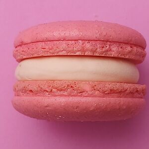 Макаронс Клубничное мороженое