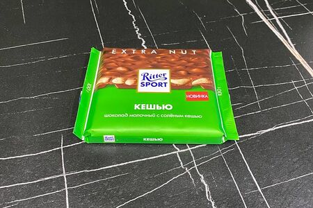 Шоколад Ritter Sport Кешью
