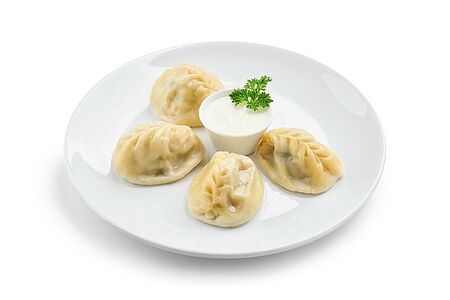 Манты с бараниной