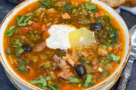 Солянка мясная сборная