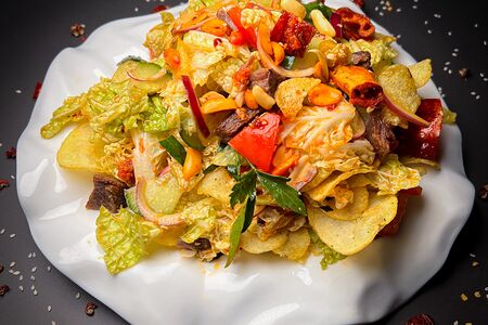 Салат с чипсами