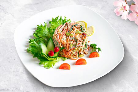 Салат с курицей