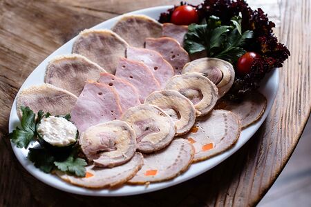 Ассорти мясное домашнее